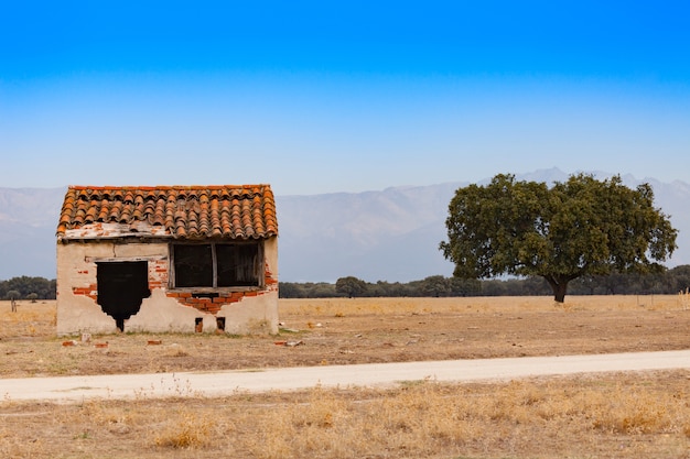 Piccola vecchia casa