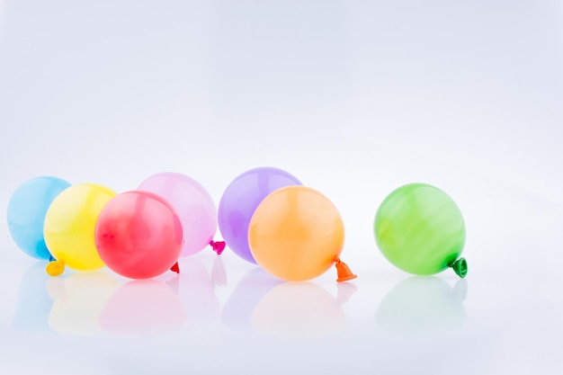 Piccoli palloncini colorati