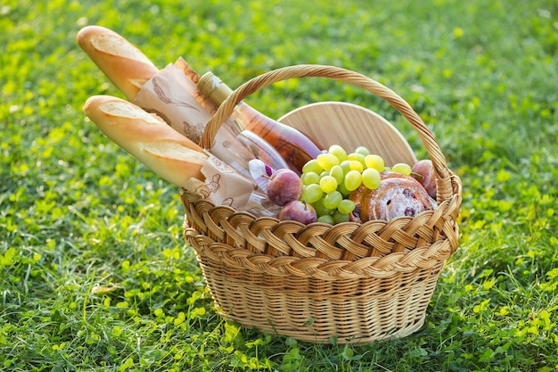 picnic nel prato