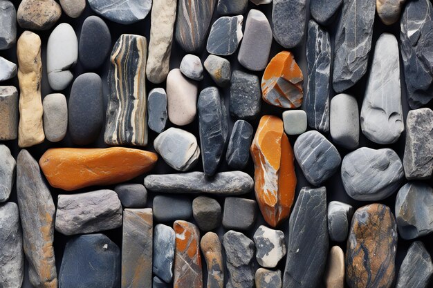 Pietre colorate sulla spiaggia come sfondo