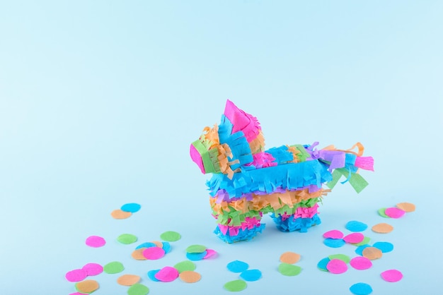 Pinata messicana tradizionale a forma di asino