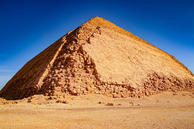 Piramide rotta a Dakhshur