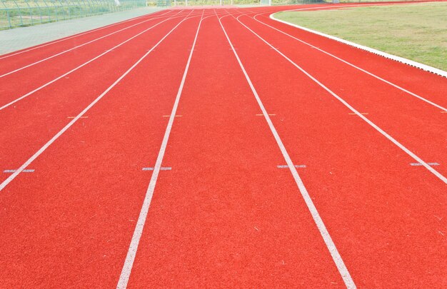 pista al campo di calcio