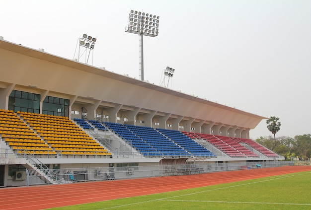 Pista da corsa e campo dello stadio