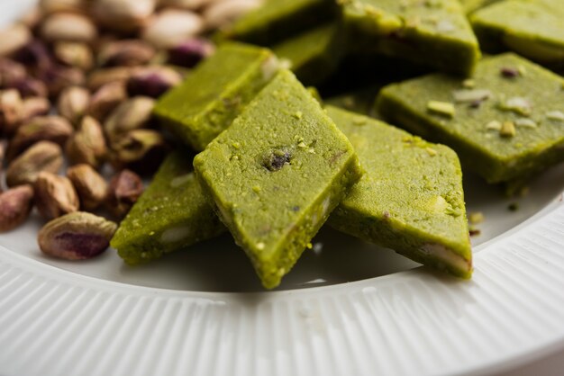 Pista Katli, Burfi, barfi, burfee o Torta al pistacchio