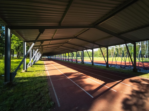 Piste da corsa in uno stadio sportivo