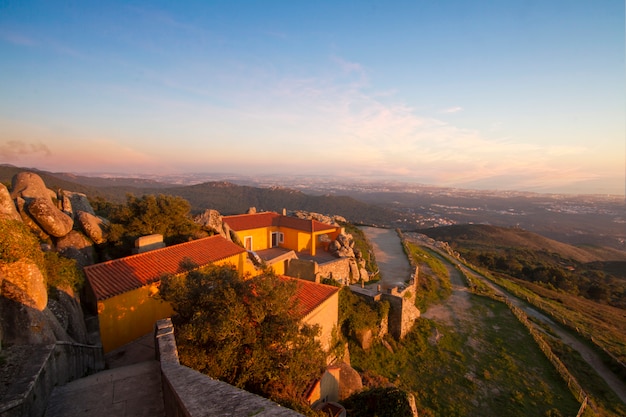 Più alto punto di vista della regione di Sintra, Santuario da Peninha, Portogallo.