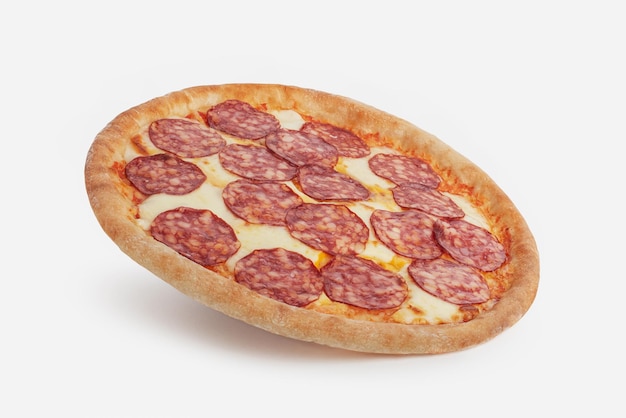 Pizza ai peperoni su sfondo bianco