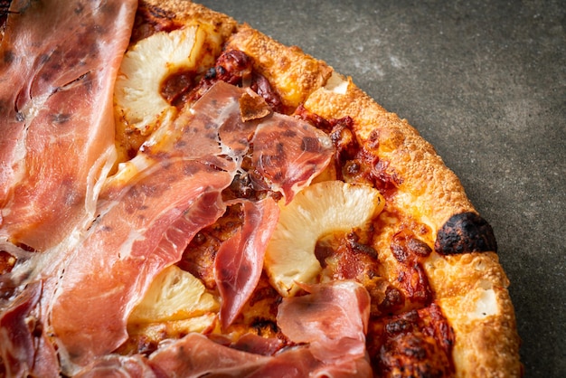 Pizza al prosciutto o pizza al prosciutto di Parma