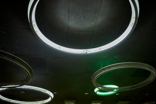 Plafoniere a forma di cerchio rotondo Lampadario a LED moderno sul soffitto