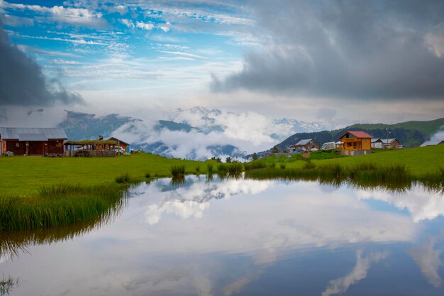 Plateau di BADARA a Rize in Turchia Questo plateau si trova nel distretto di Camlihemsin della provincia di Rize