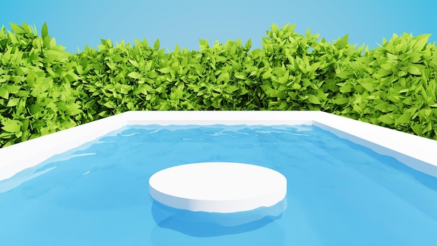 Podio del prodotto in piscina, cielo azzurro e cespugli verde brillante sullo sfondo