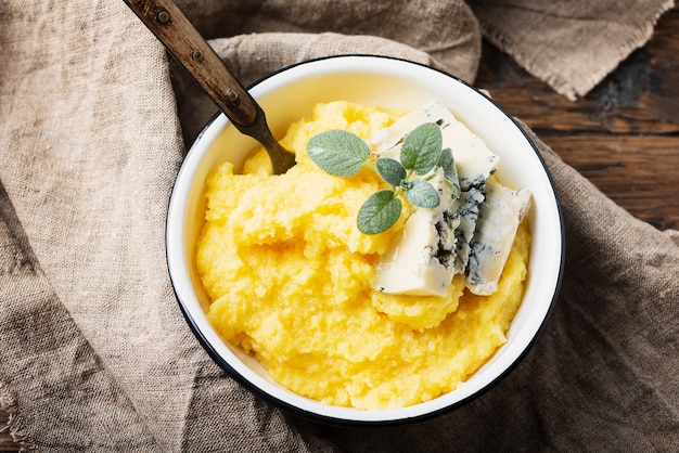 Polenta al gorgonzola