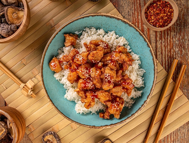 Pollo Teriyaki con riso