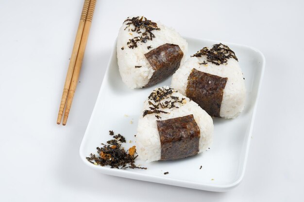 polpette di riso giapponesi Onigiri fatte in casa con Nori