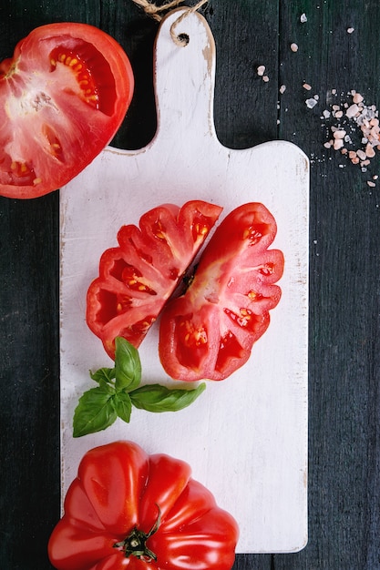 Pomodori Coeur De Boeuf. Pomodoro bistecca