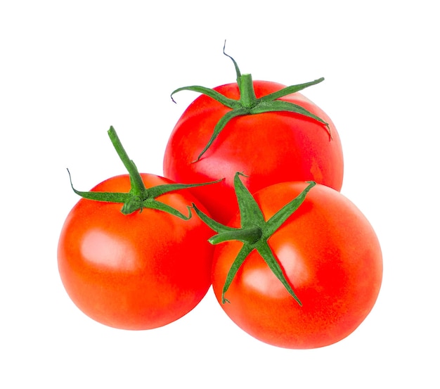 Pomodori maturi isolati su sfondo bianco