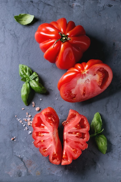 Pomodoro Coeur De Boeuf. Bistecca di pomodoro