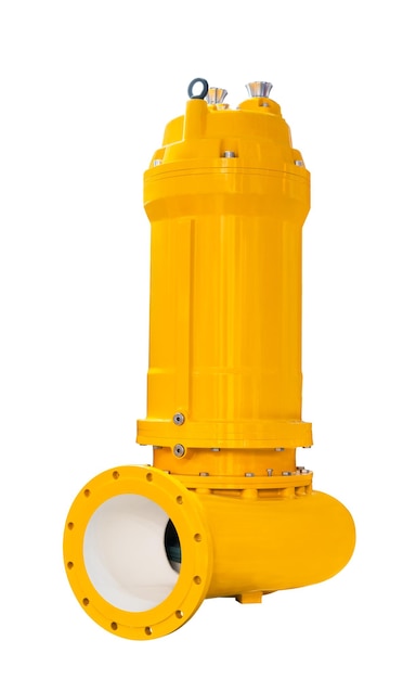Pompa dell'acqua ad alta pressione Ndustrial per la fornitura di acqua fredda, isolata su sfondo bianco.