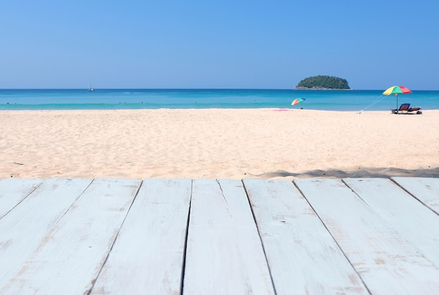 ponte bianco sulla spiaggia, Thailandia