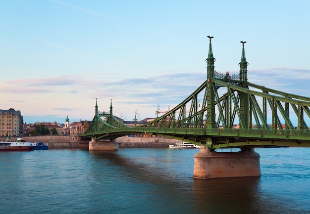 Ponte della Libertà di Budapest sul Danubio