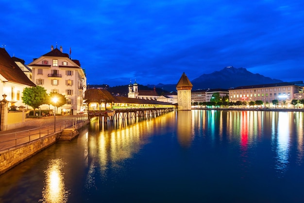 Ponte Kapellbrucke Torre Wasserturm Lucerna