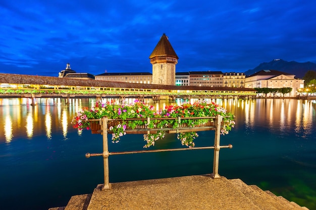 Ponte Kapellbrucke Torre Wasserturm Lucerna