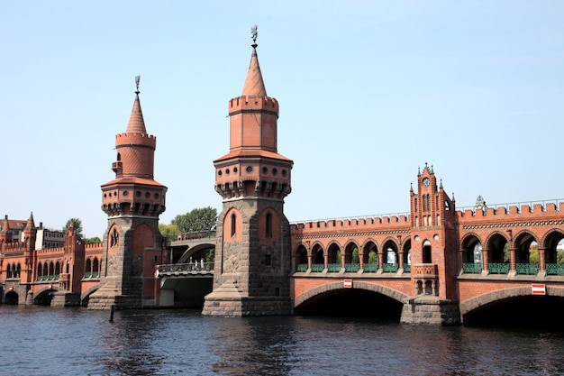 Ponte Oberbaumbruecke a Berlino