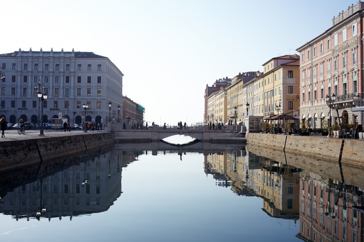Foto ponte rosso, trieste