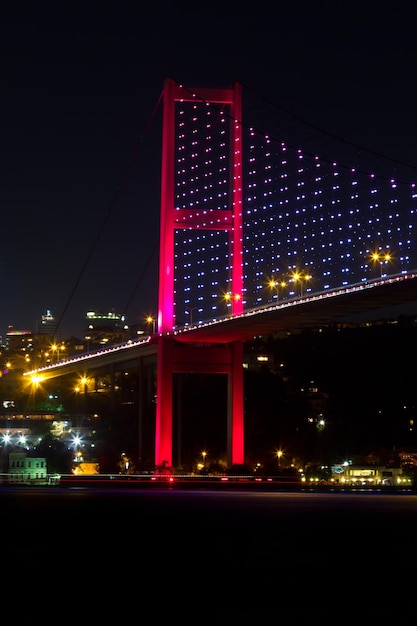 Ponte sul Bosforo da Istanbul Turchia