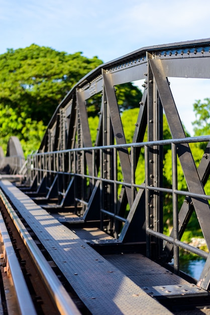 Ponte sul fiume Kwai, provincia di Kanchanaburi, Tailandia.