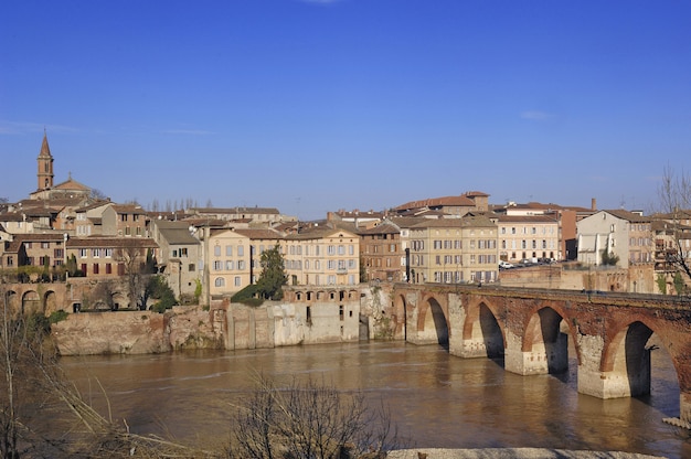 ponte sul fiume Tarn