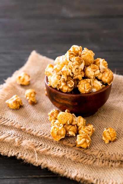 popcorn con caramello