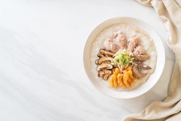 Pork Congee o Porridge con Pork bowl