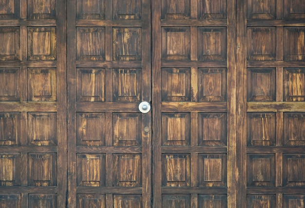 porta in legno vintage a fuoco morbido