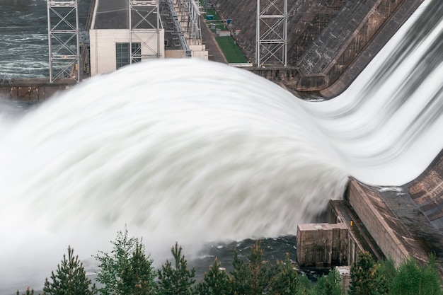 Portata d'acqua scaricata da una centrale idroelettrica