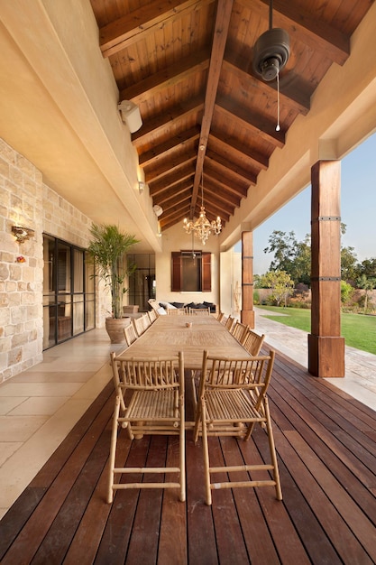 Portico con zona pranzo