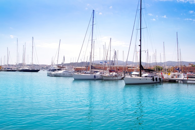 Porto di Marina a Palma de Mallorca alle Isole Baleari