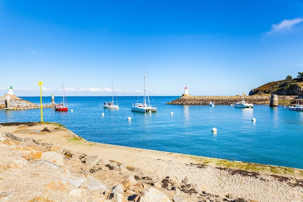 Porto di Sauzon in Francia sull'isola Belle ile en Mer nel Morbihan