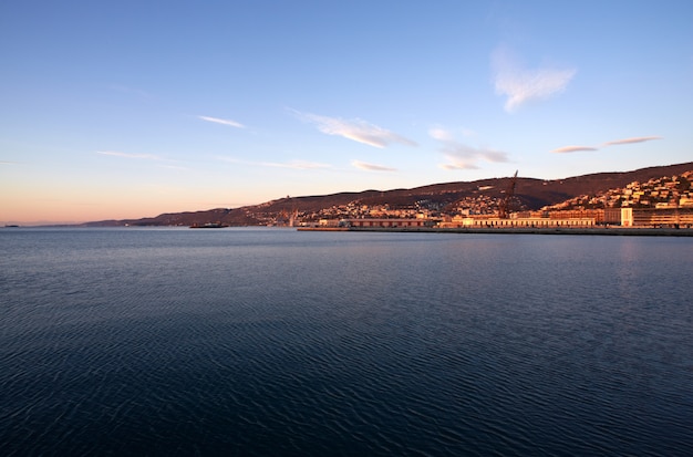 Porto di Trieste al tramonto