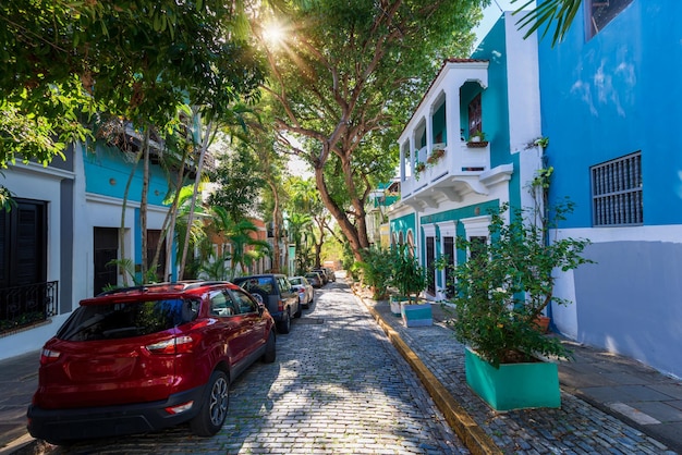 Porto Rico colorata architettura coloniale nel centro storico della città