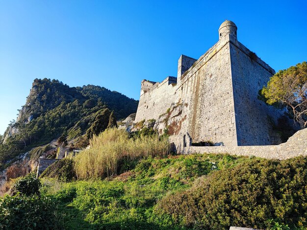 Portovenere villaggio poeta golfo italia castello medievale