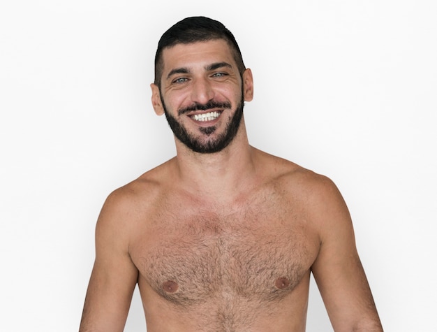 Posa sorridente dell&#39;uomo topless caucasico