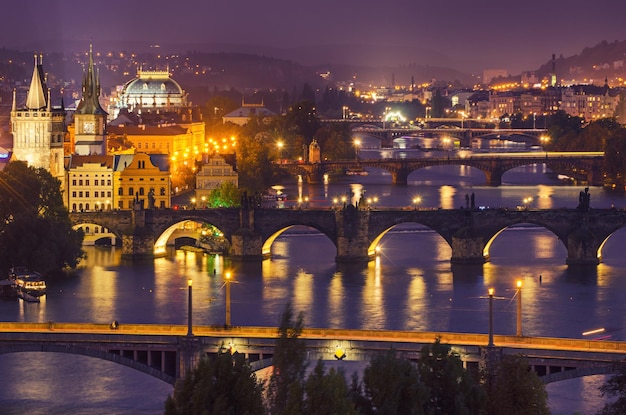 praga di notte