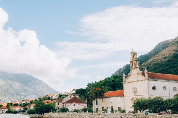 Prcanj, Montenegro La baia di Kotor. Chiesa della Natività della Vergine.