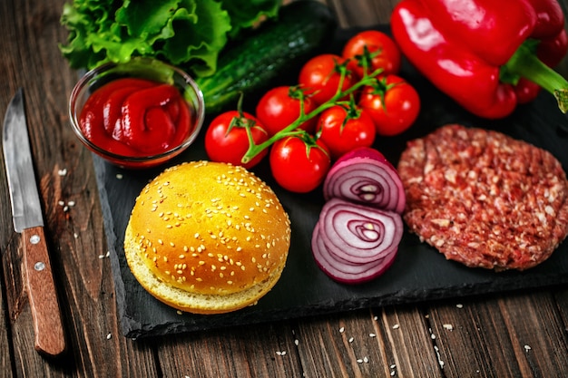 Preparazione dell'hamburger