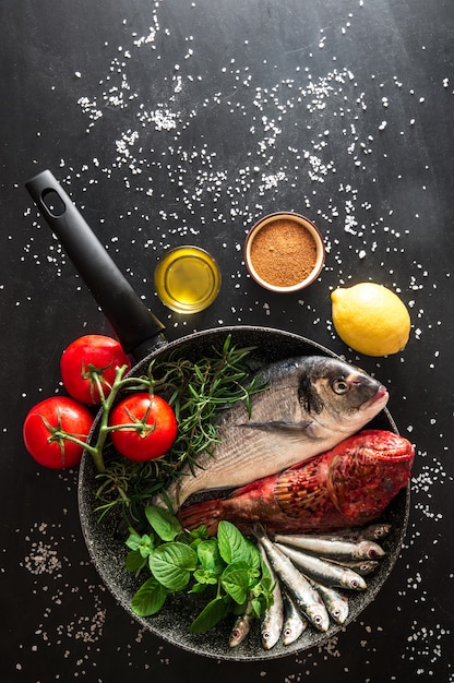 Preparazione di un pesce alla griglia