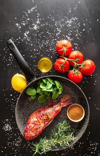 Preparazione di un pesce alla griglia