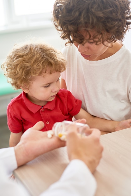 Prescrizione di vitamine per Little Boy