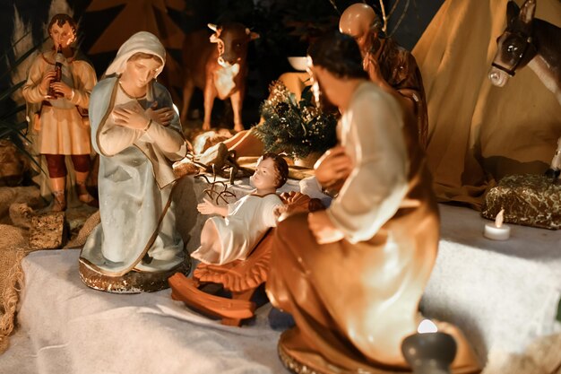 Presepe di Natale con Giuseppe Maria e Gesù